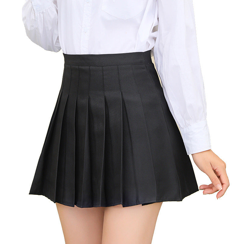 Alternate view: Women's pleated short skirt