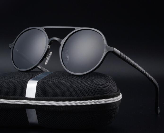 Women's retro sunglasses
