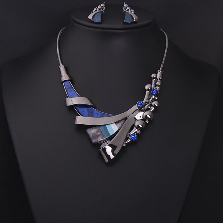 Women's gemstone necklace set