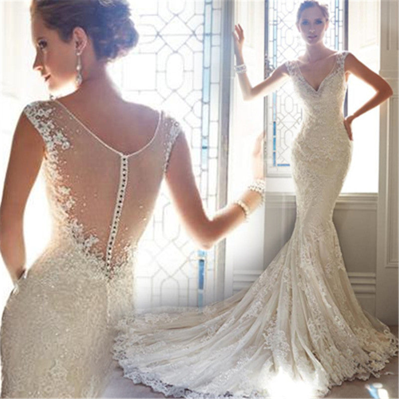 Women's beach wedding dress