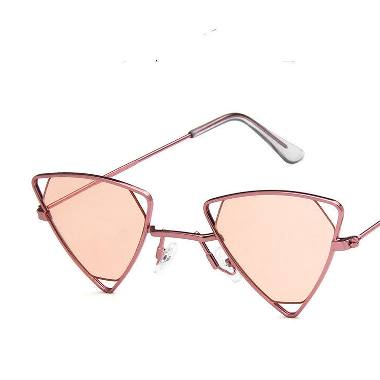 Women's powder frame and powder chip punk sunglasses