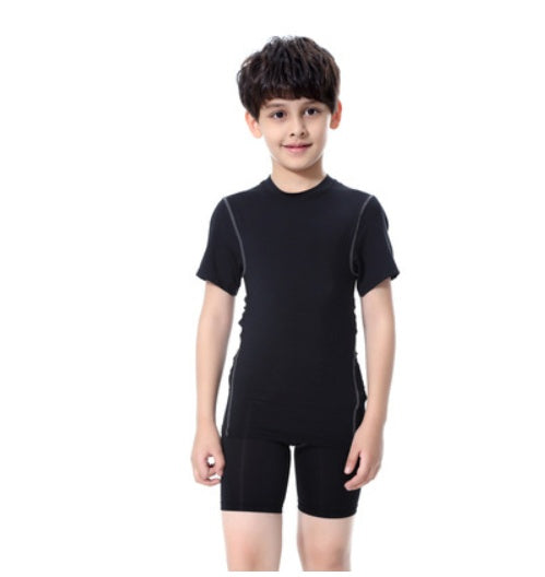 Kids sportswear