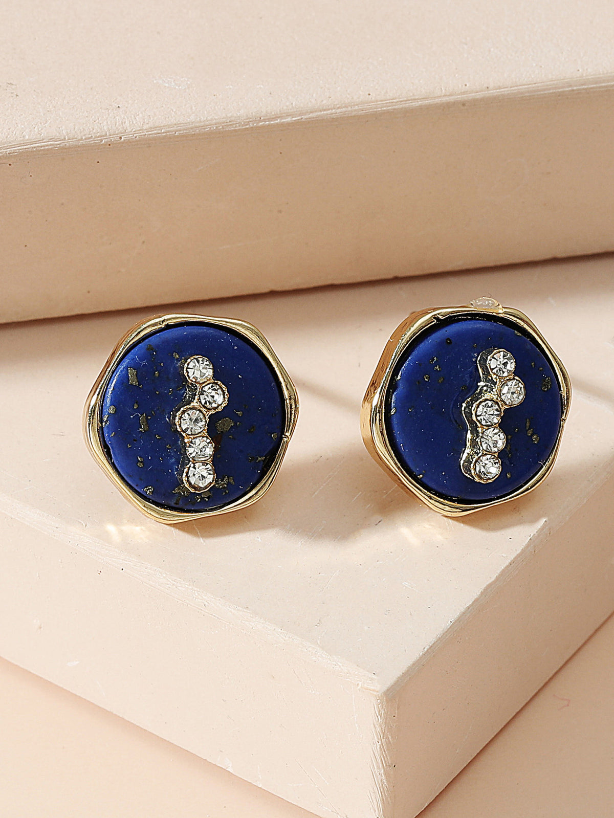 Alternate view: Women's drop earrings
