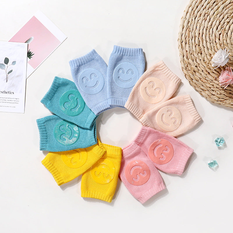 Boys terry baby socks & knee pads