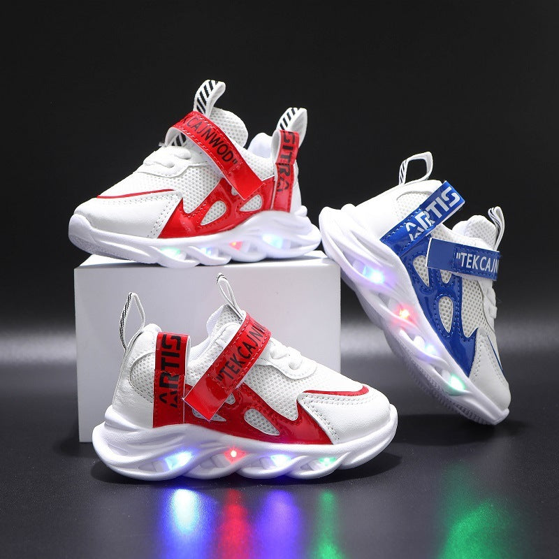 Boys alphabet mesh shoes