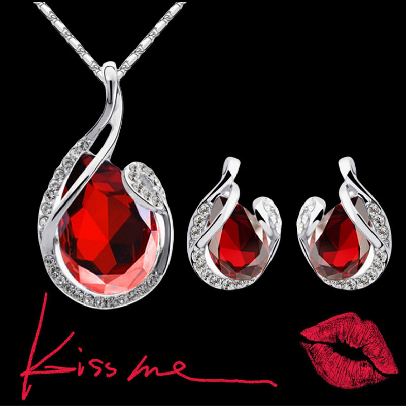 Women's 3pc rhinestone necklace set