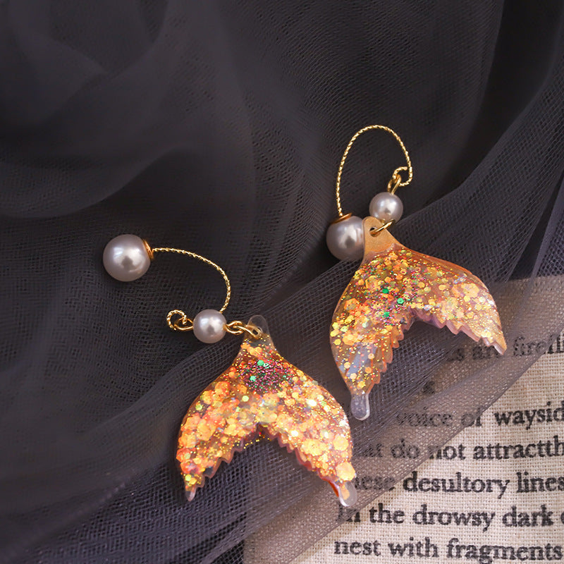 Women's ear hook earrings