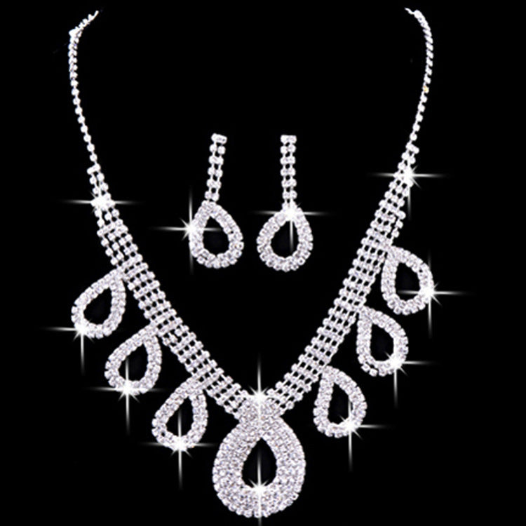 Women's bridal accessories