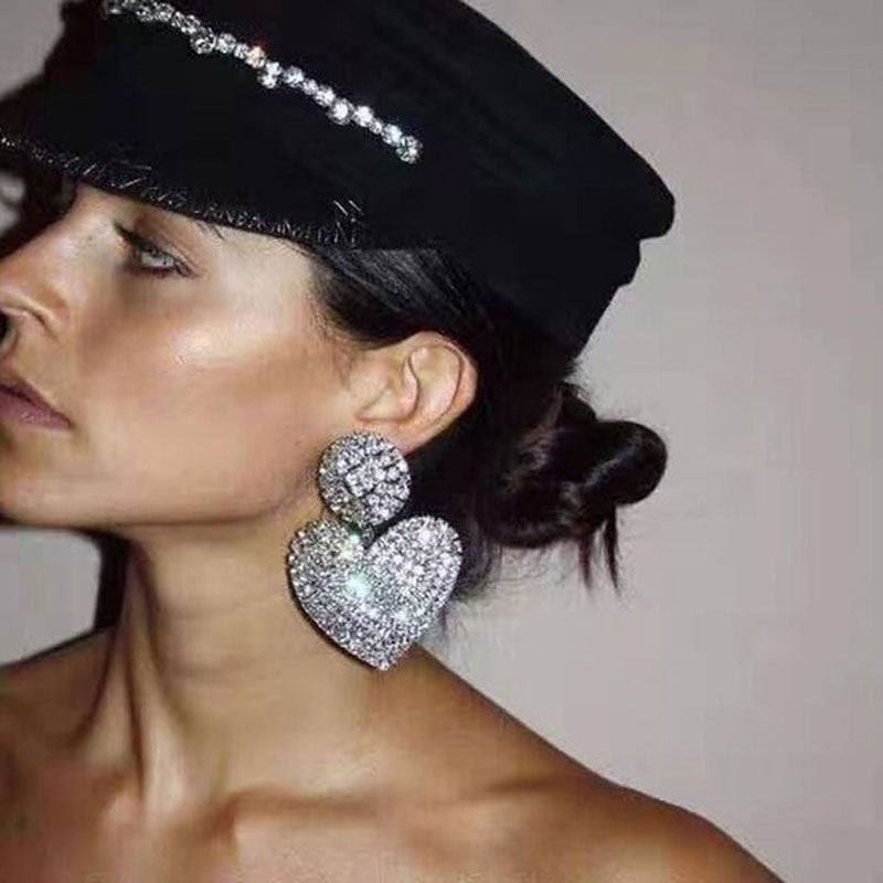 Women's love earrings