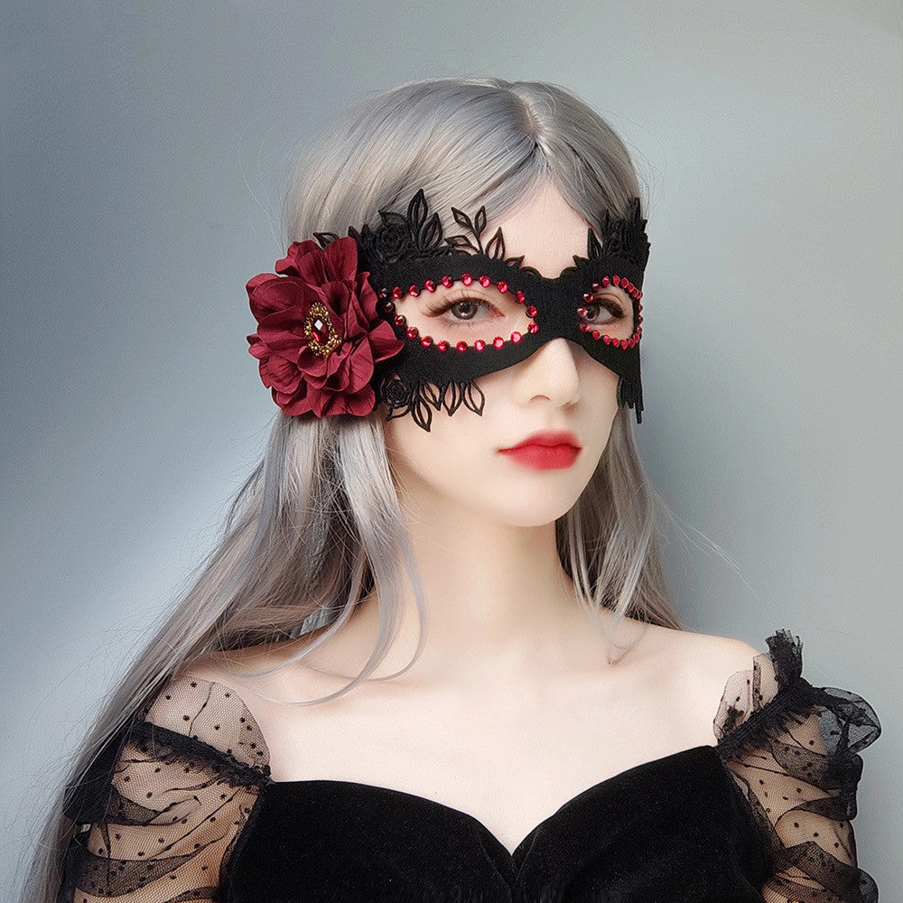Alternate view: Women's diamond mask