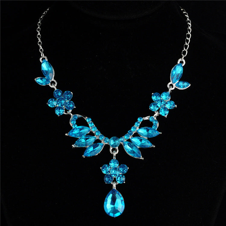 Alternate view: Women's bridal jewelry set