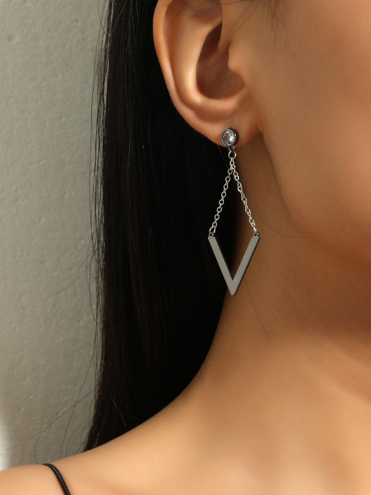 Women's gun black zircon long earrings