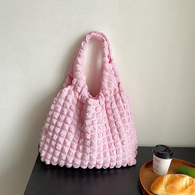 Girls pink fashionable handbags
