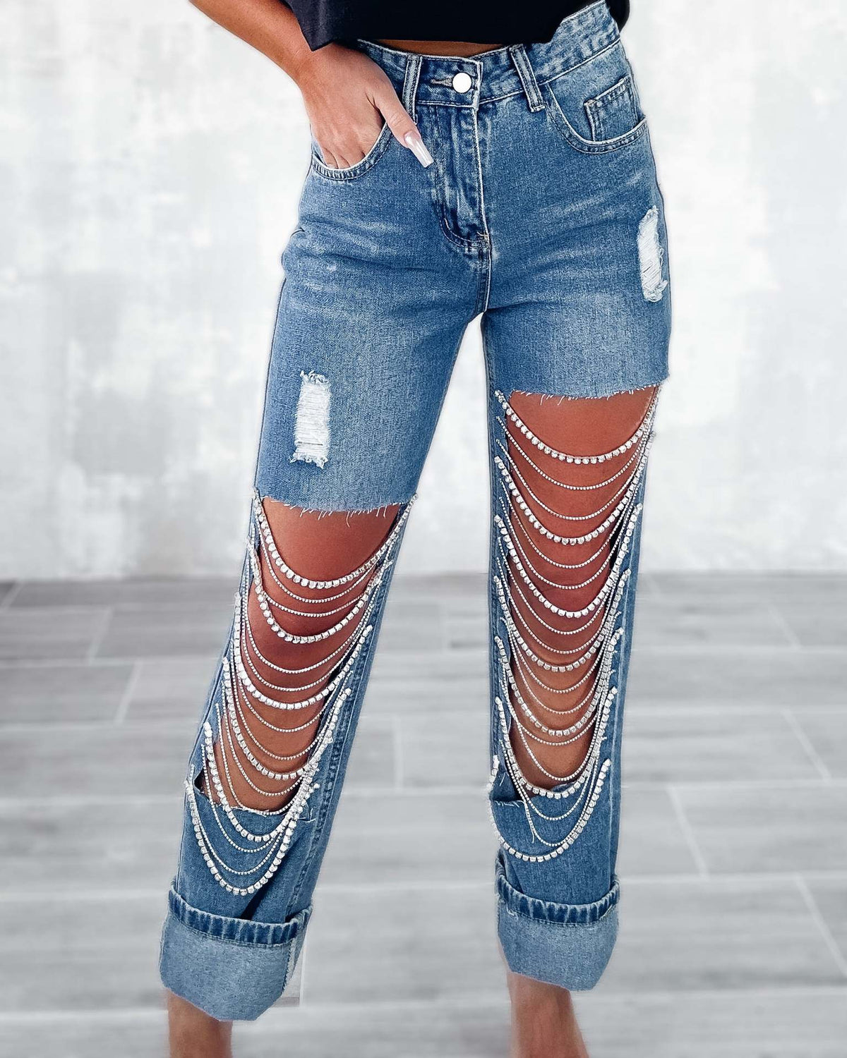 Alternate view: Women's chain ripped jeans