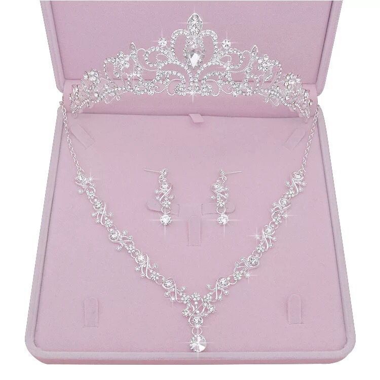 Alternate view: Women's high end necklace