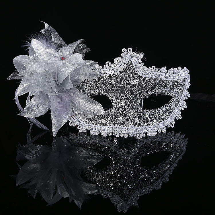 Alternate view: Unisex masquerade mask