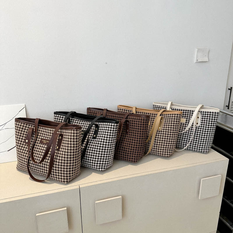 Alternate view: Women's shoulder bag