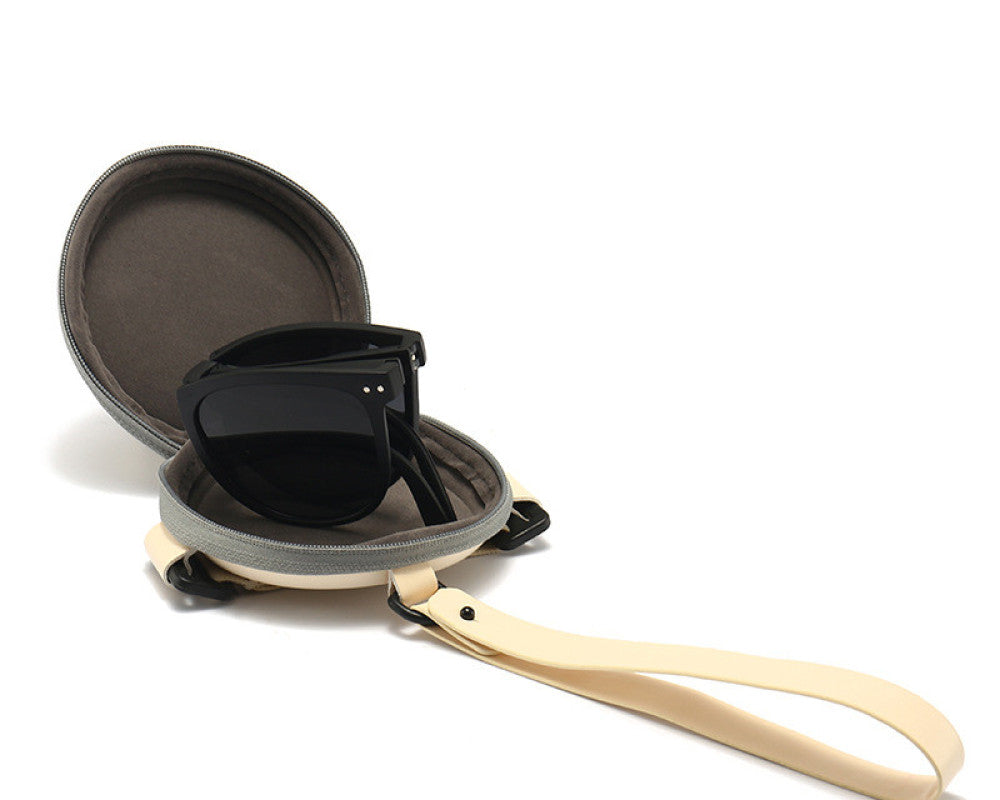 Women's black foldable sunglasses