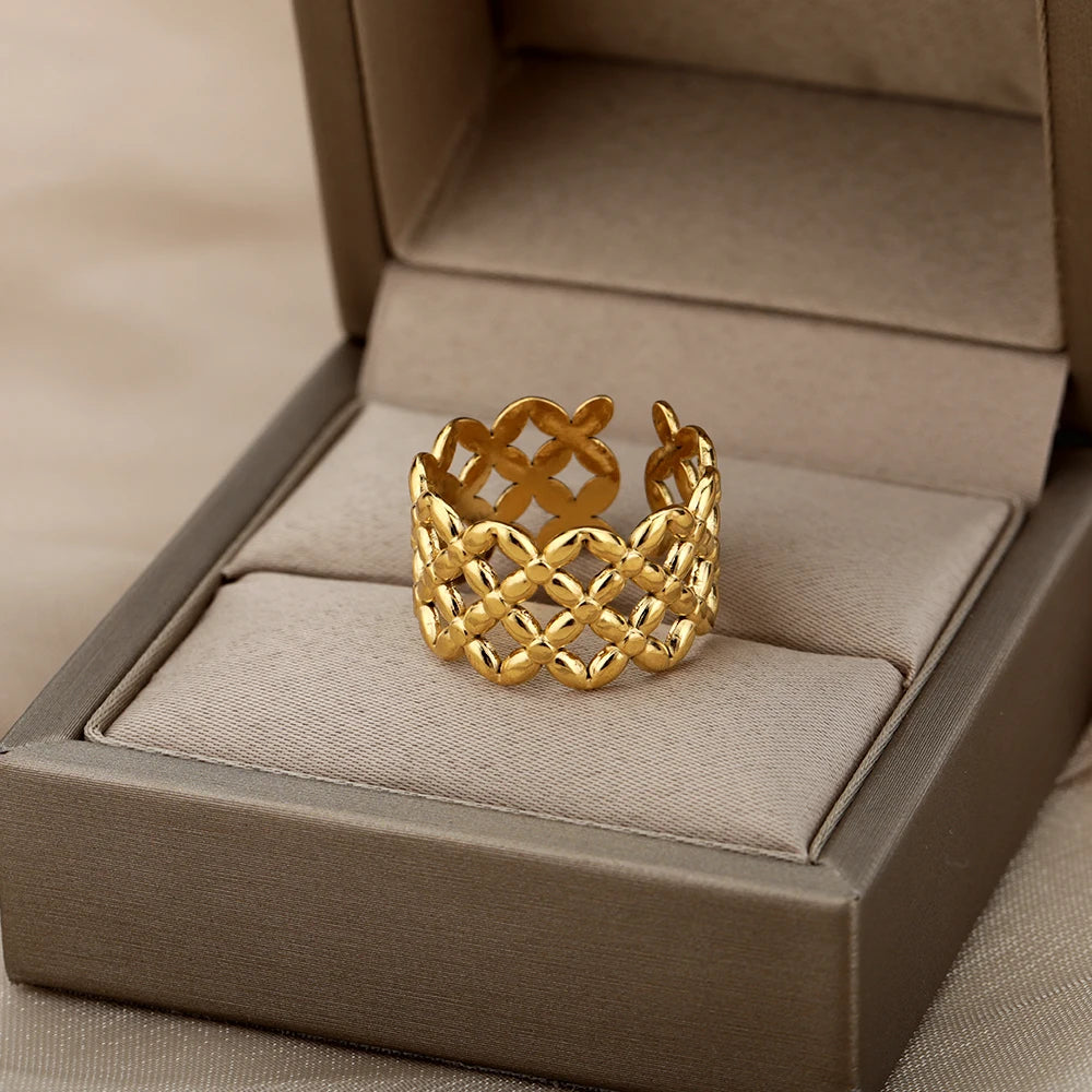 Alternate view: Women's vintage geometric ring