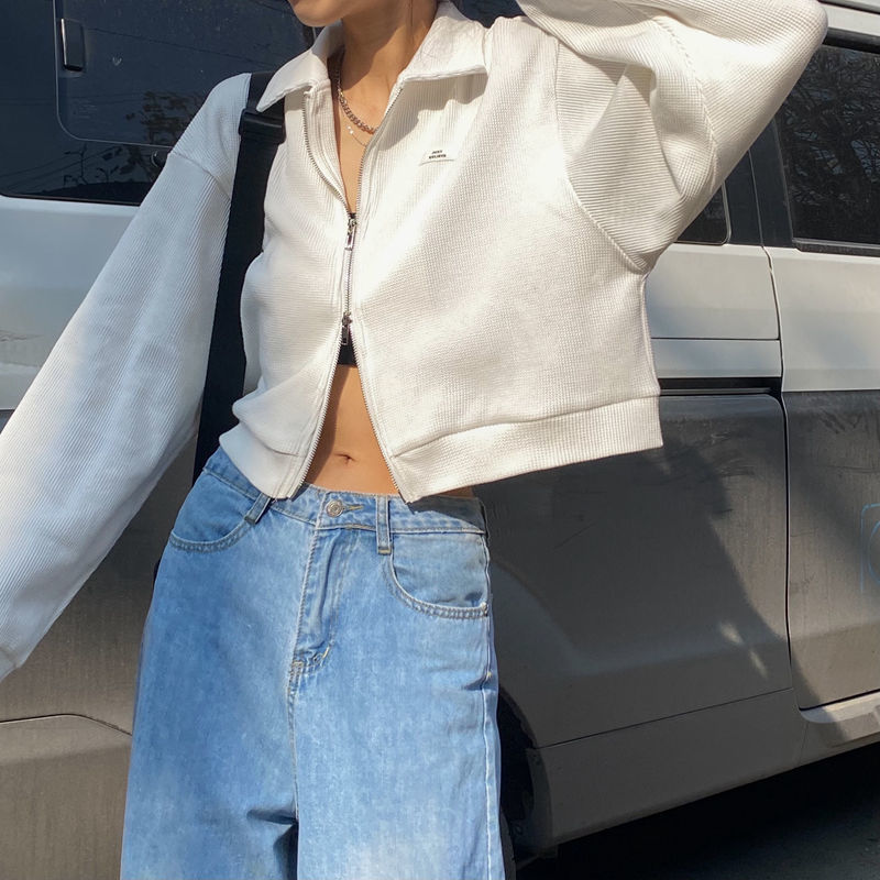 Alternate view: Women's cropped zipper sweatshirt
