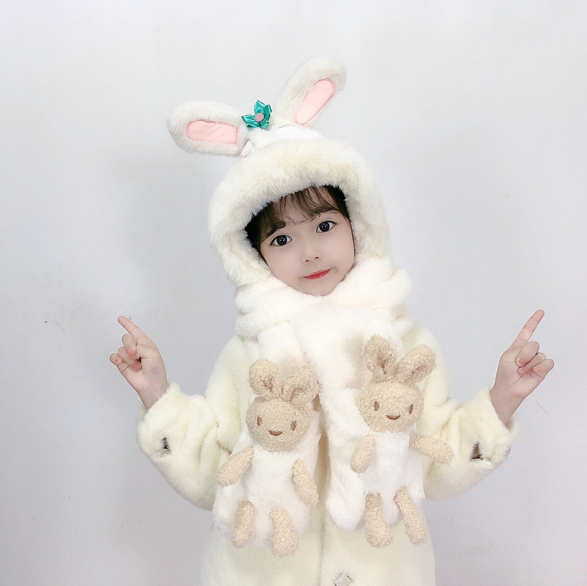 Kids hat scarf gloves set