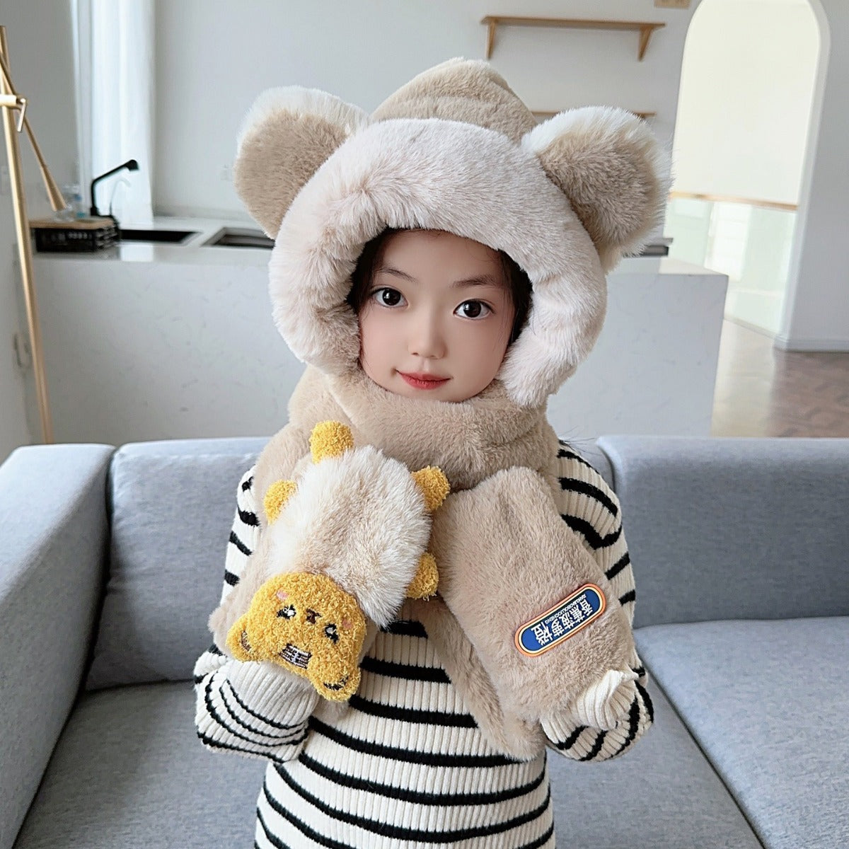Kids hat scarf gloves set