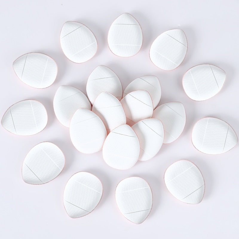 Mini finger puff sponges
