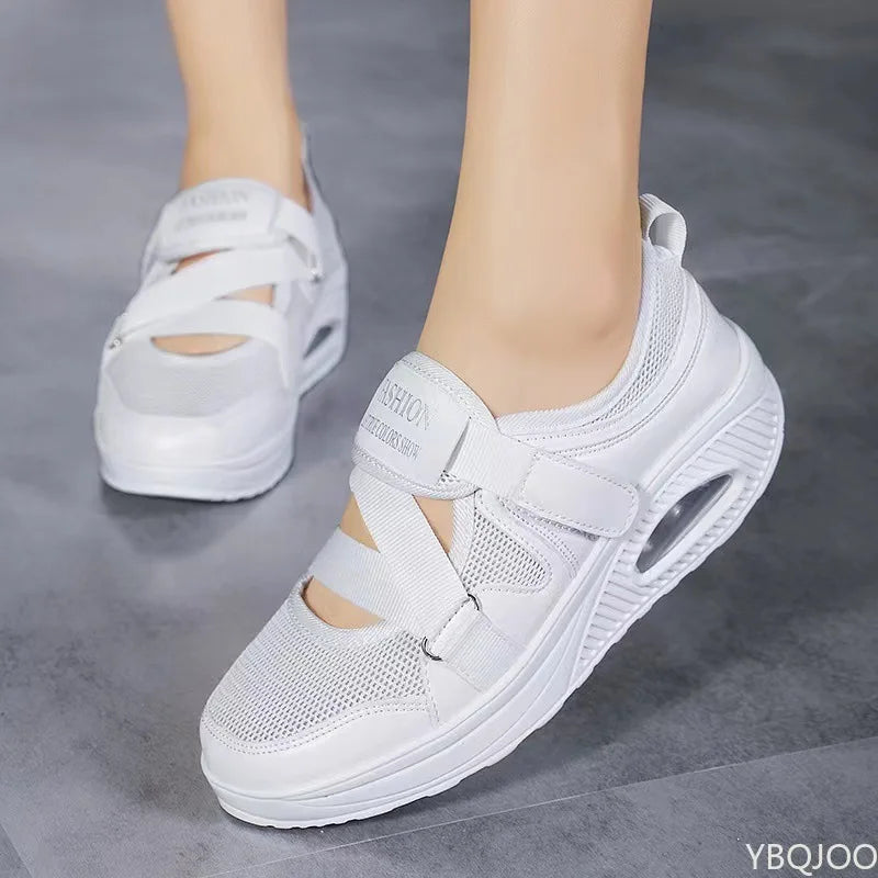 Alternate view: Women's sneakers