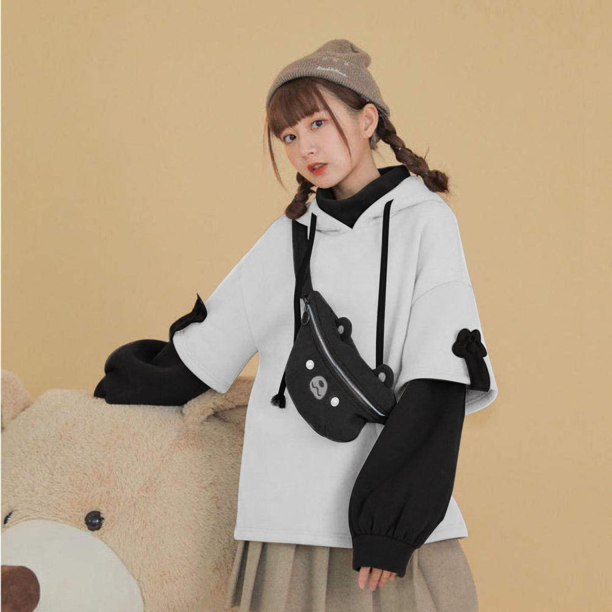 Women's black yk sweatshirt
