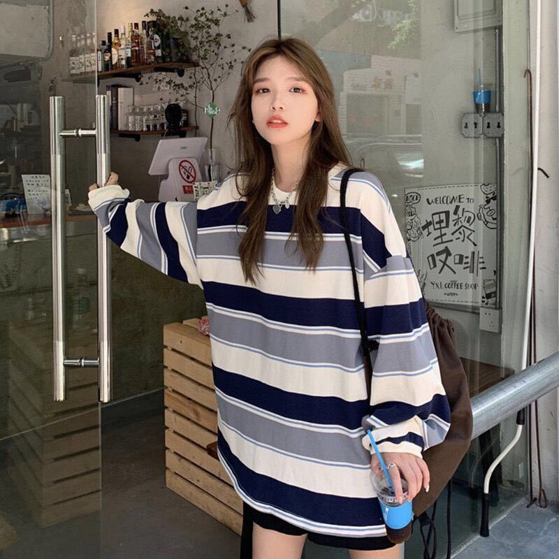 Alternate view: Women's striped oversized sweatshirt