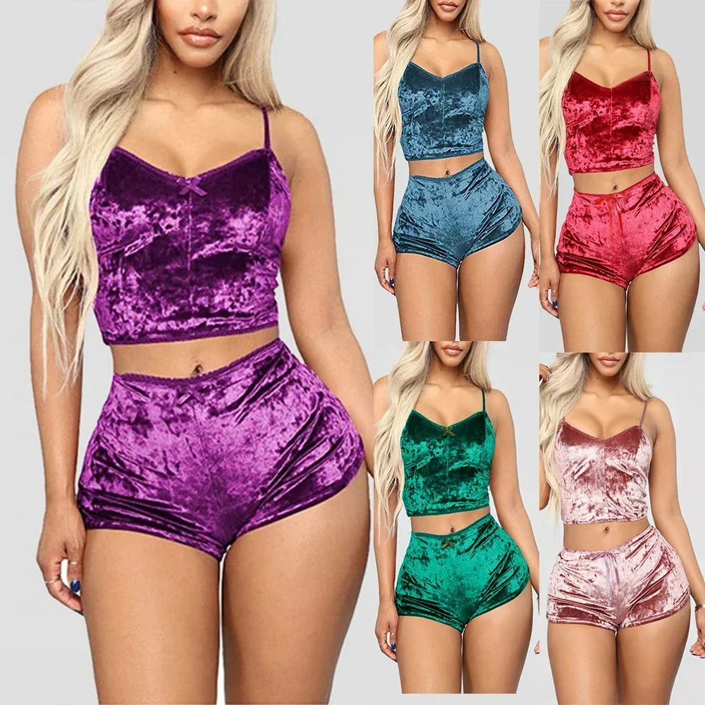Women's velvet camisole & shorts pajamas