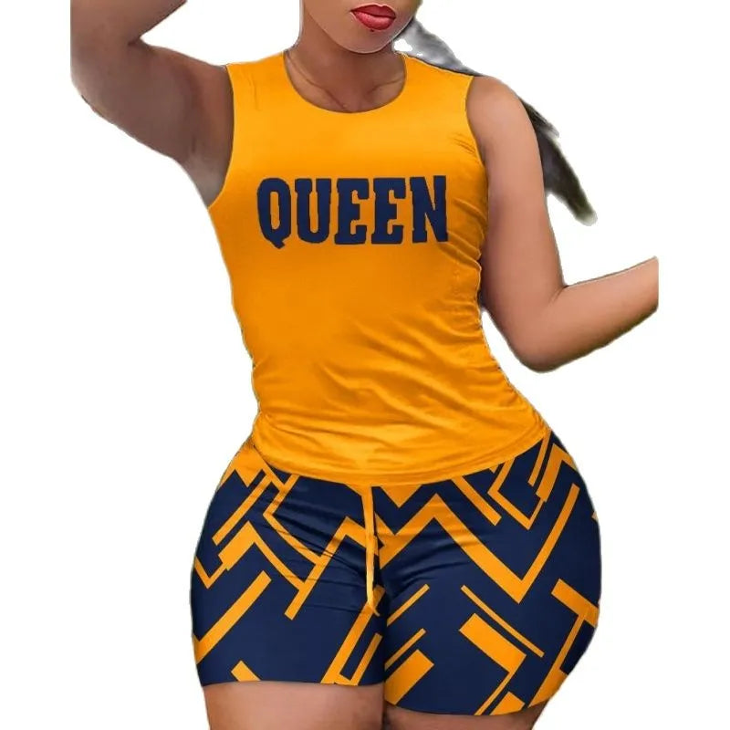 Women's print tee & hot pants set