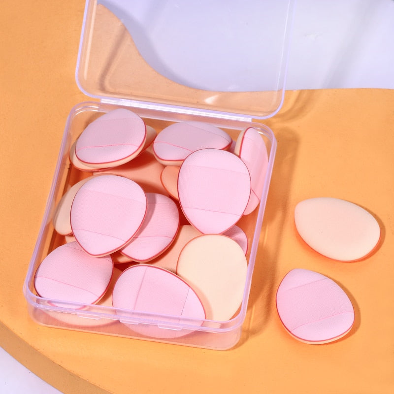 Mini finger puff sponges