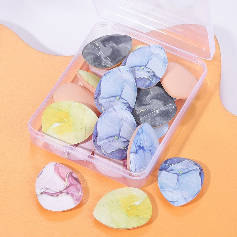 Mini finger puff sponges