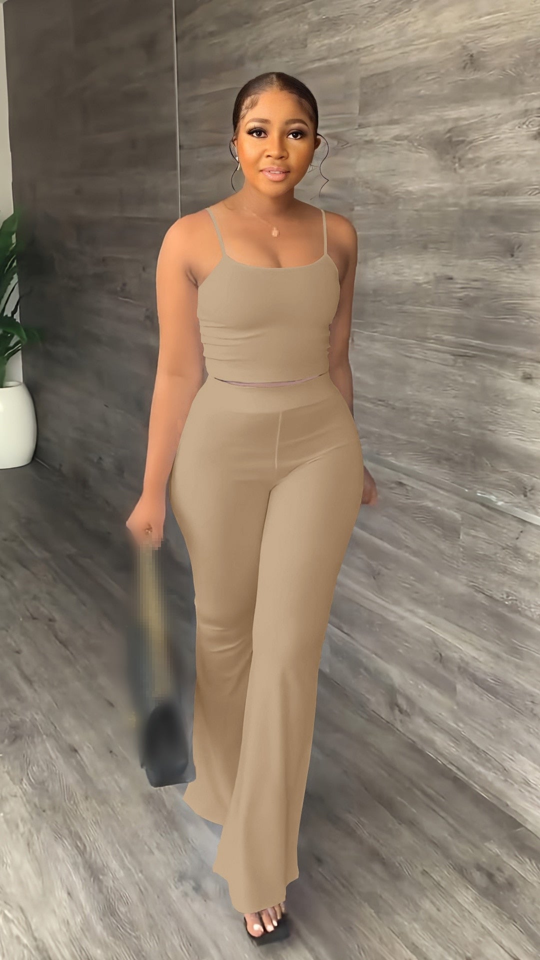 Women's crop top & pants set