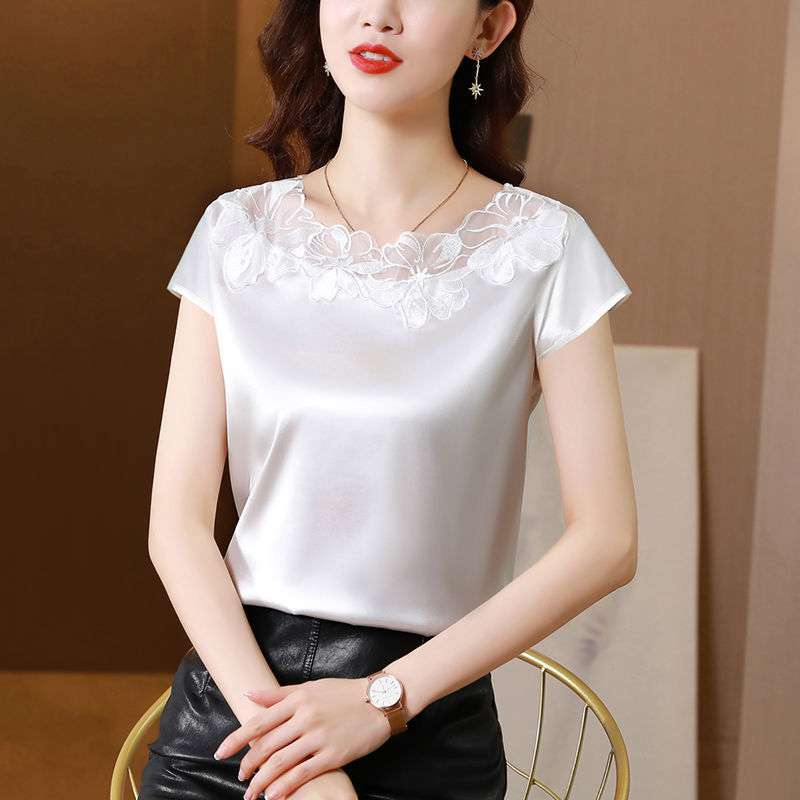 Women's white loose lace t-shirt