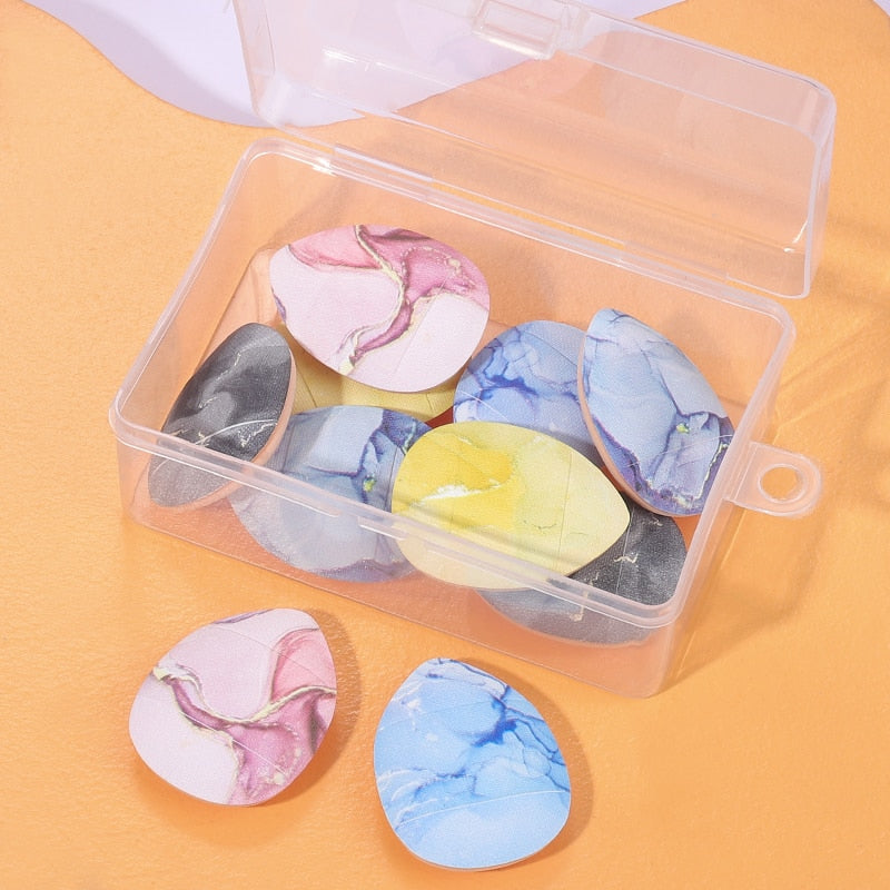 Mini finger puff sponges