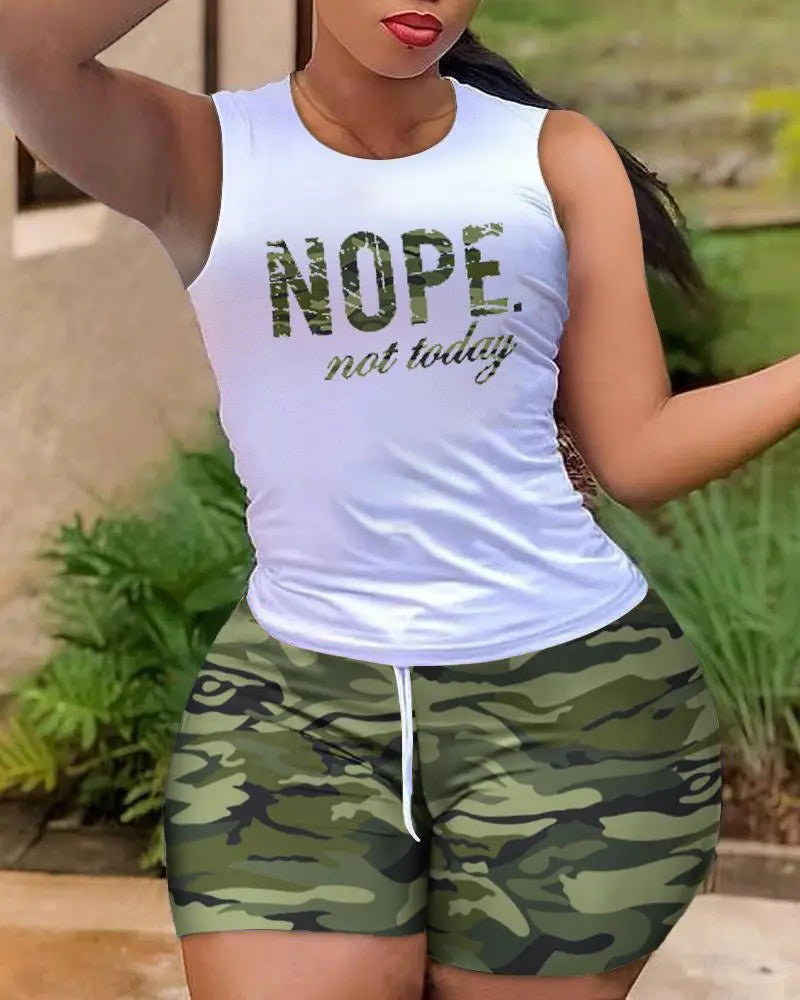 Women's white print tee & hot pants set