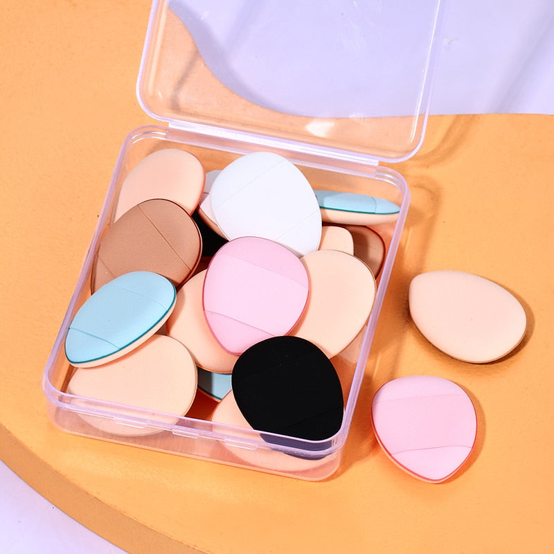 Mini finger puff sponges