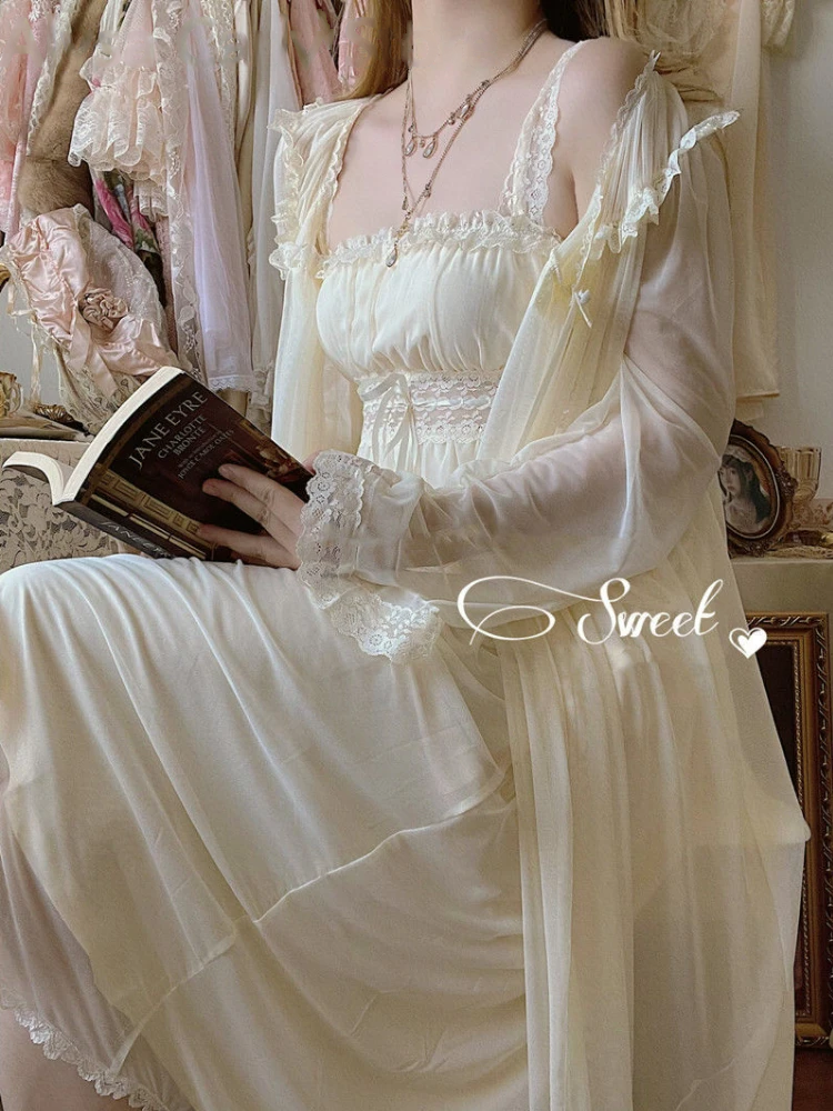 Alternate view: Women's sweet vintage dress
