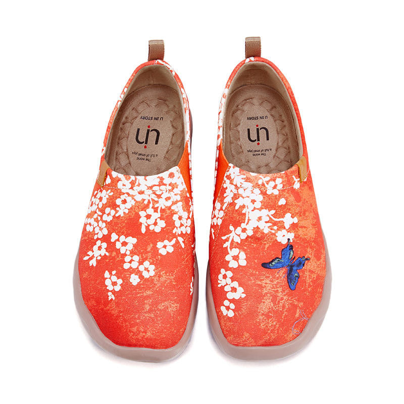 Women's sneakers