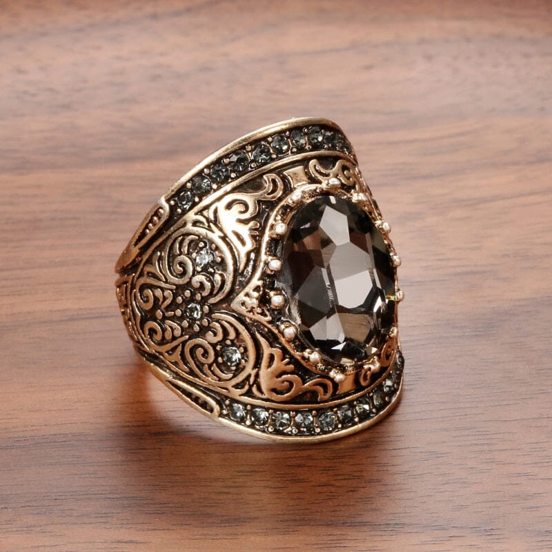 Women's antique gold ring