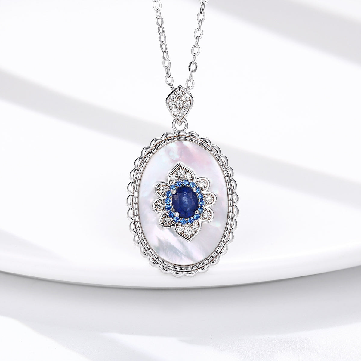 Women's sapphire pendant
