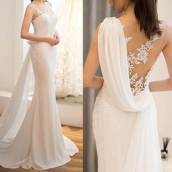 Alternate view: Women's lace wedding dress
