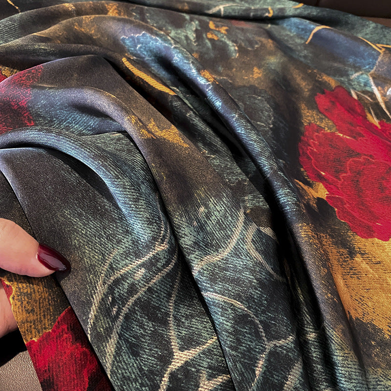 Alternate view: Unisex red scarf