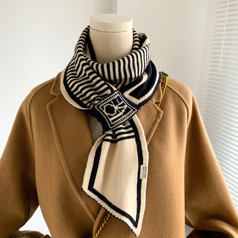 Unisex black student scarf