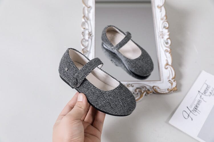 Girls cinderella spring shoes