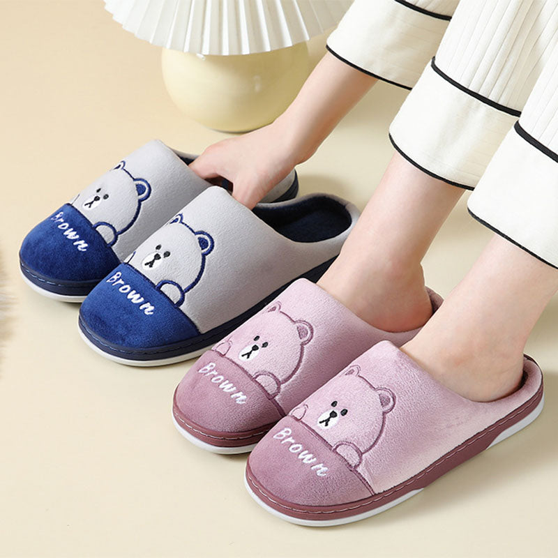 Alternate view: Women's bear plush slippers