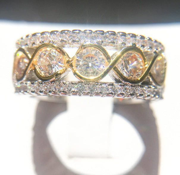 Alternate view: Women's zircon stone ring