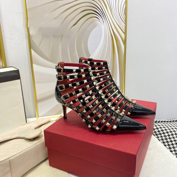 Women's british heels